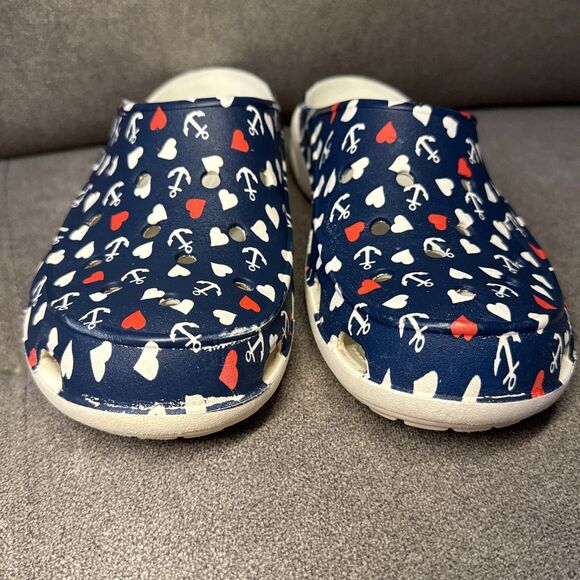 Freesail Crocs Women’s Size 10 Blue & White Anchors Hearts Clogs - Picture 10 of 12